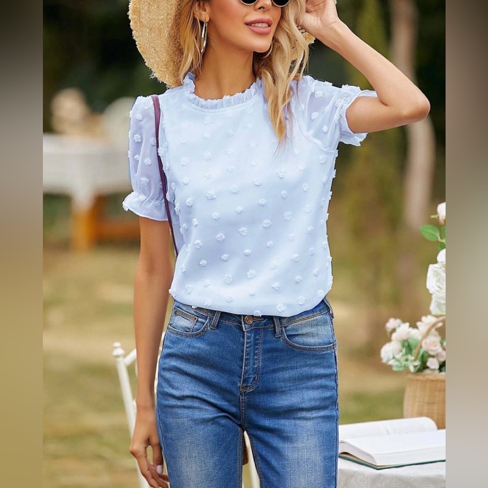 GYK: Women’s Light Blue Swiss Dot Ruffle-Trim Mock-Neck Top size M.